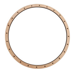 Drewniane obręcze z dziurkami